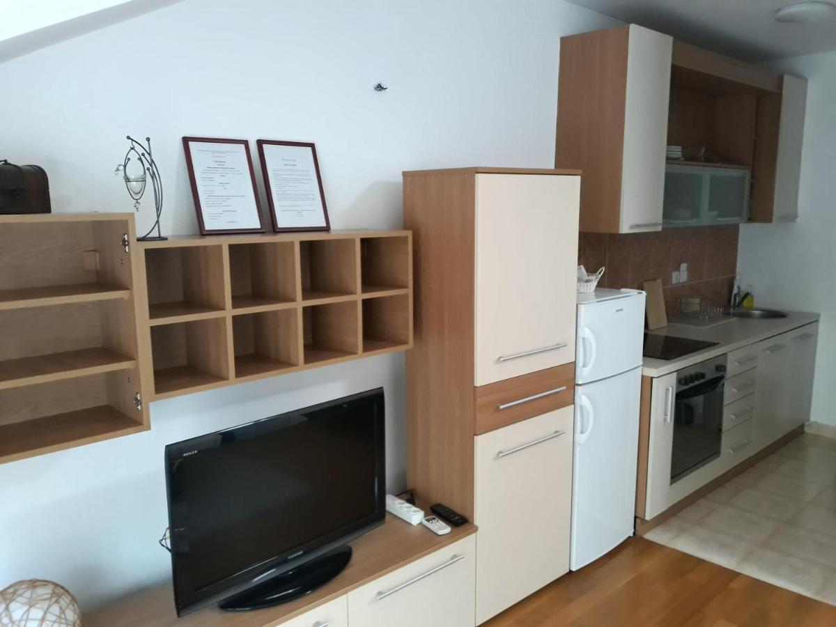 Apartman Romansa Vrnjačka Banja Exterior foto