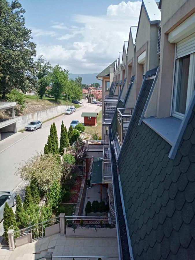 Apartman Romansa Vrnjačka Banja Exterior foto